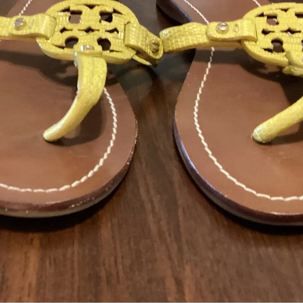 Tory Burch Mini Miller Leather Classic Thong - Picture 10 of 10